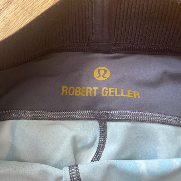 Robert geller limited edition lululemon leggings - Picture 5 of 5